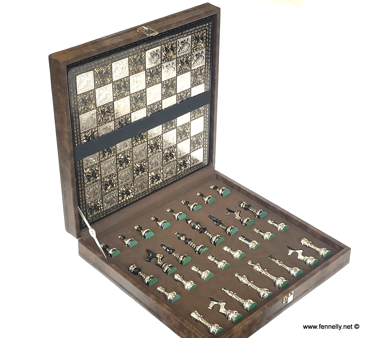 273 Beautiful Brass Chess Set - Brass - Tribal Design - Cased - Image 9