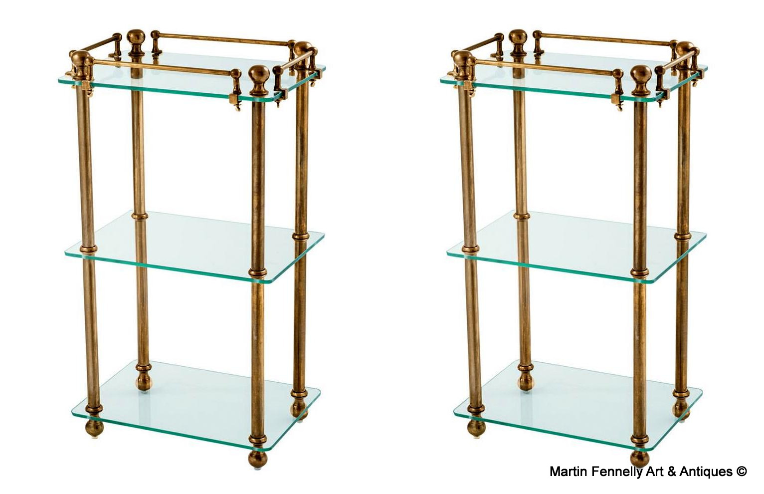 M046 Pair of Elegant Side Tables - Wonderful Design - Antique Brass
