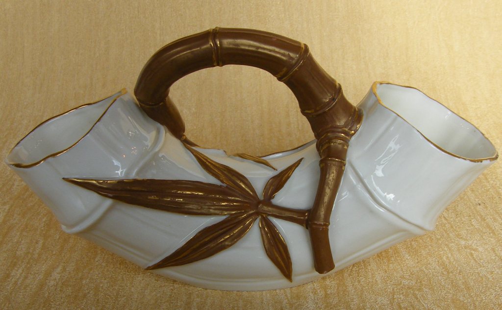 916 English Antique Royal Worcester Blanc de Chine Posie Holder