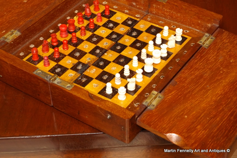 071 Sold Victorian folding cased Mahogany travelling Chess Set Circa 1890 - Image 2