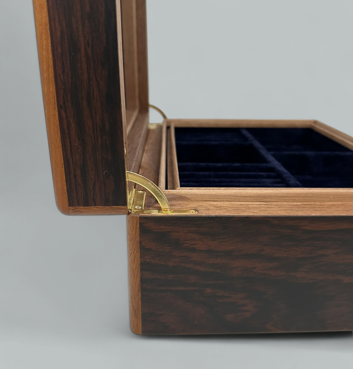 142 Sold Rare Manning of Ireland Jewellery Box - Irish Made - Ebony - Image 5