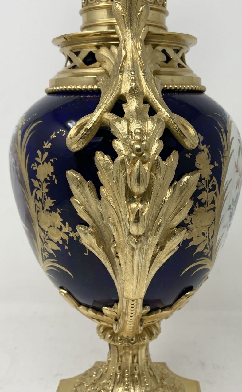 666 Sold Pair Antique French Sèvres Porcelain Ormolu Gilt Bronze Dore Table Urn Lamps - Image 7