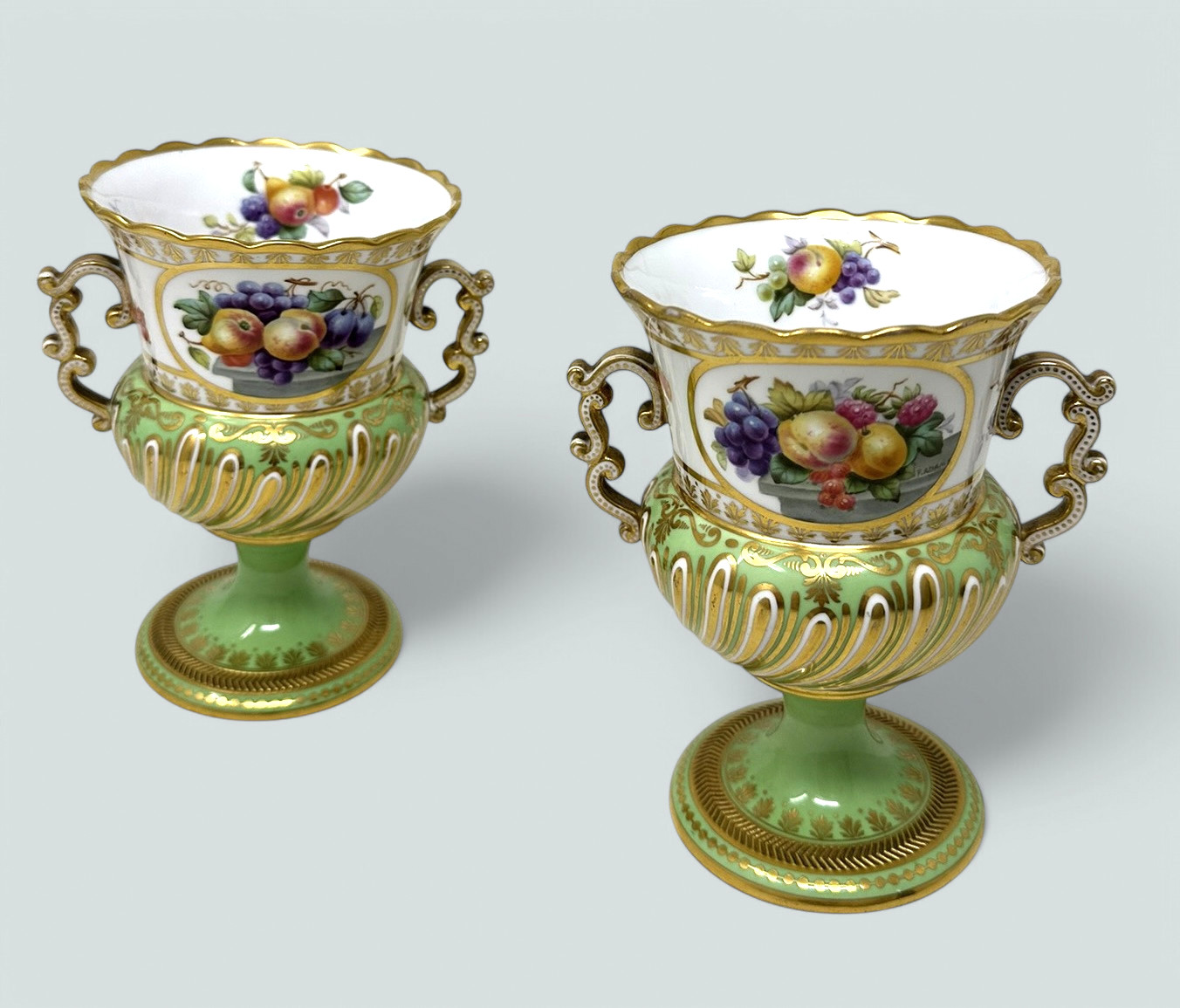 052 Sold Antique English Pair Frederick Adams Copeland Urns Vases Centerpieces Still Life