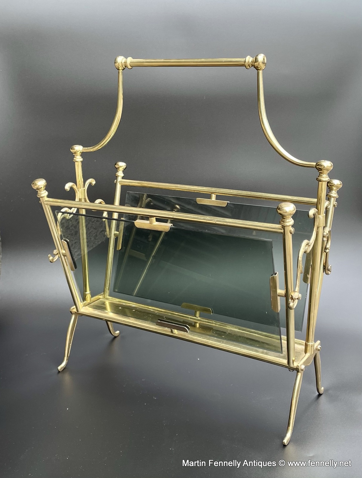 M142 French Mid Century Brass Paper Rack Circa 1950 - Maison Baguès - Image 2