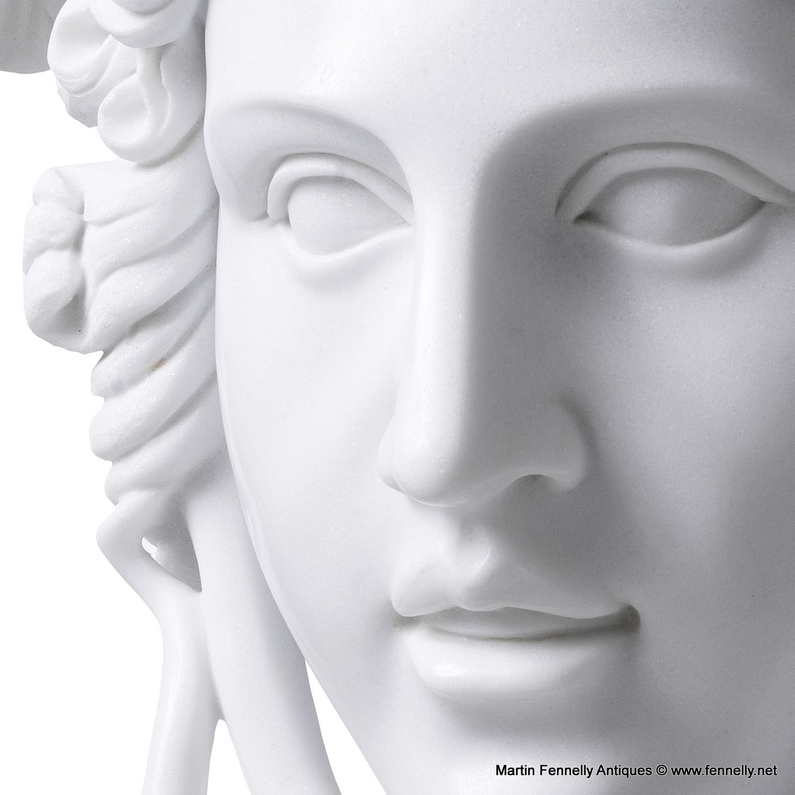 M147 Sold Pair of White Marble Medusa Busts - Solid Marble - Large - Image 5