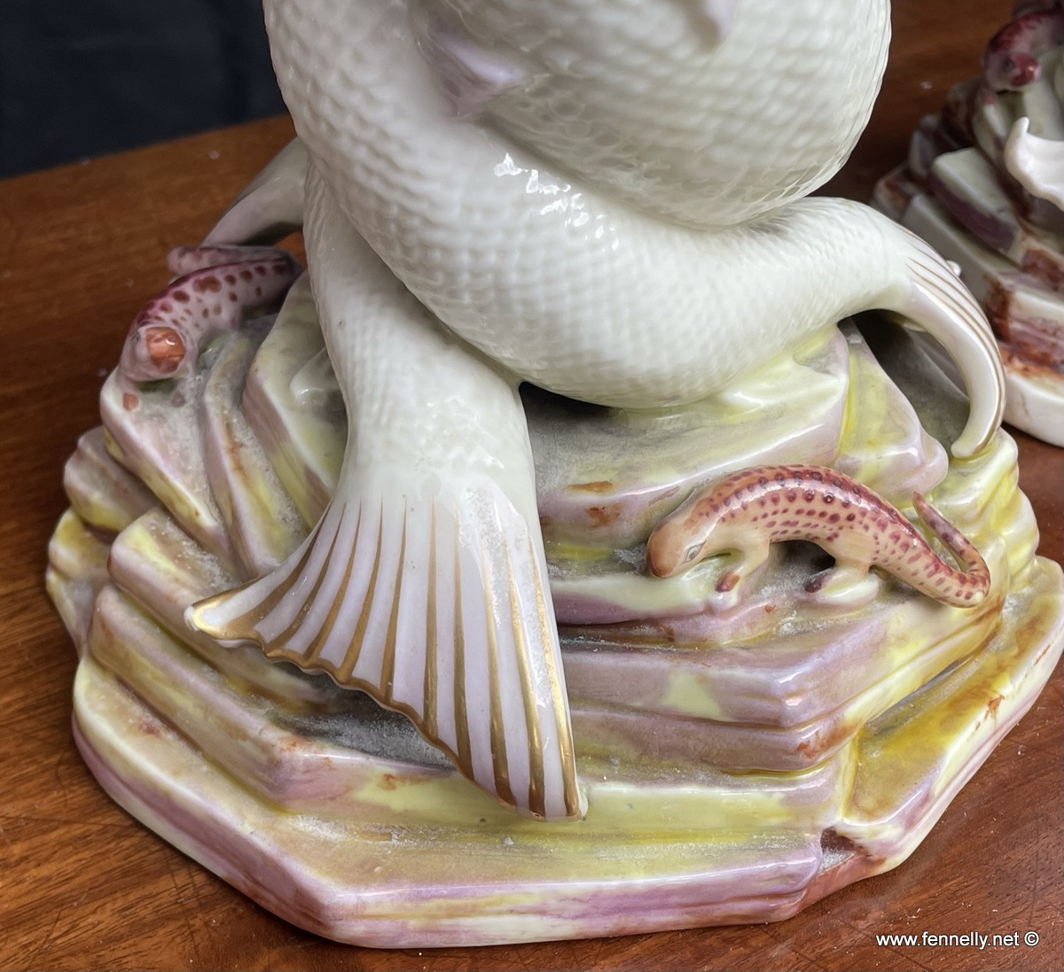 607 Sold Stunning Pair Belleek 'Triple Fish Vase' First Period 1863-1890 - Image 5