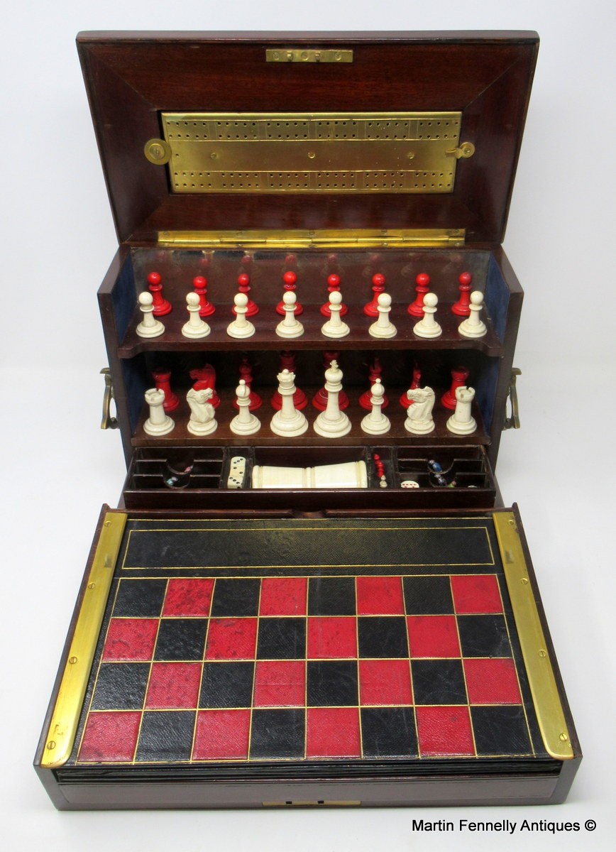 434 Sold Stunning Late Victorian Games Compendium - Mahogany - Circa 1900 - Image 2