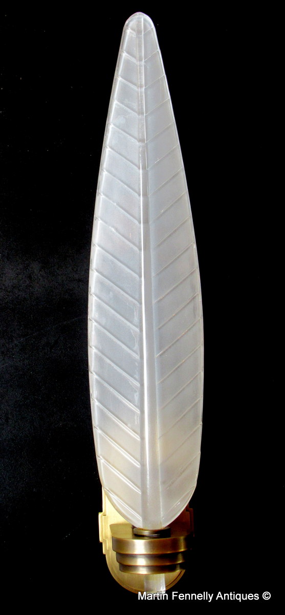 M106 Sold Pair of Contemporary Design Wall Lights in Venetian Style - Art Deco - Image 2