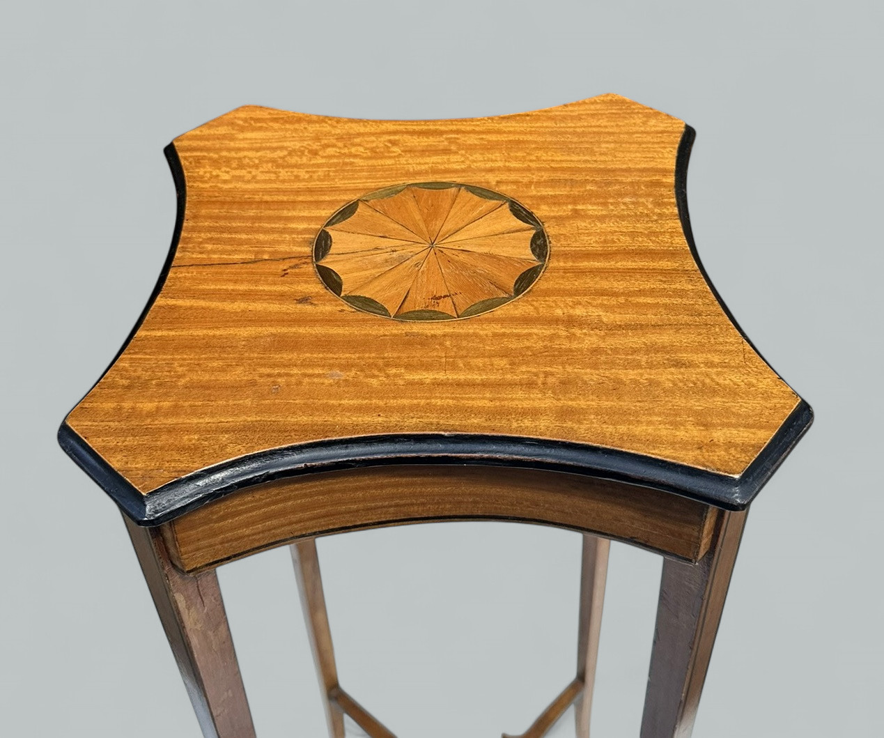 364 Antique Pair Sheraton Revival Edwardian Inlaid Satinwood Wine Tables Torcheres - Image 4