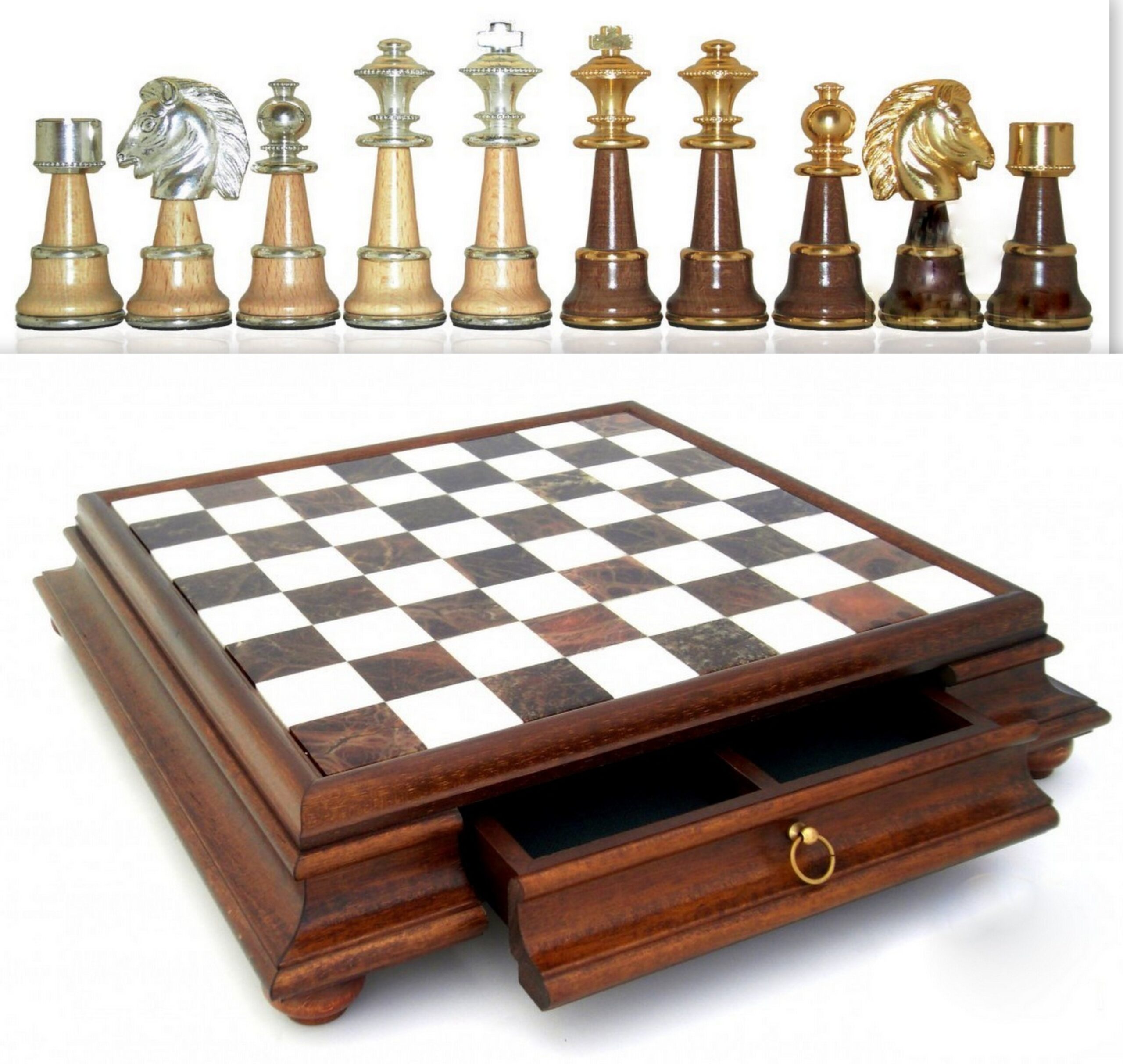 559 Italian Chess Board and Hand Made Pieces - Excellent Quality Staunton