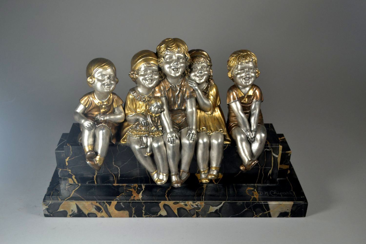 393 'Sitting Pretty' - Gold and Silver Plated Sculpture - Circa 1920 - DH Chiparus - Image 4