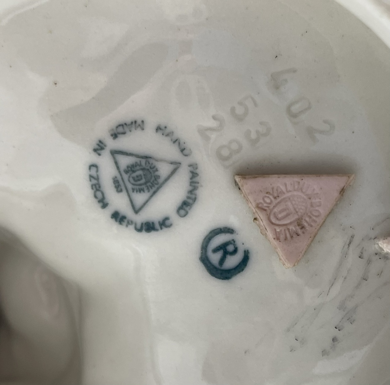 514 Pair Royal Dux Porcelain Crested Cockatoos Circa 1950 - Image 7