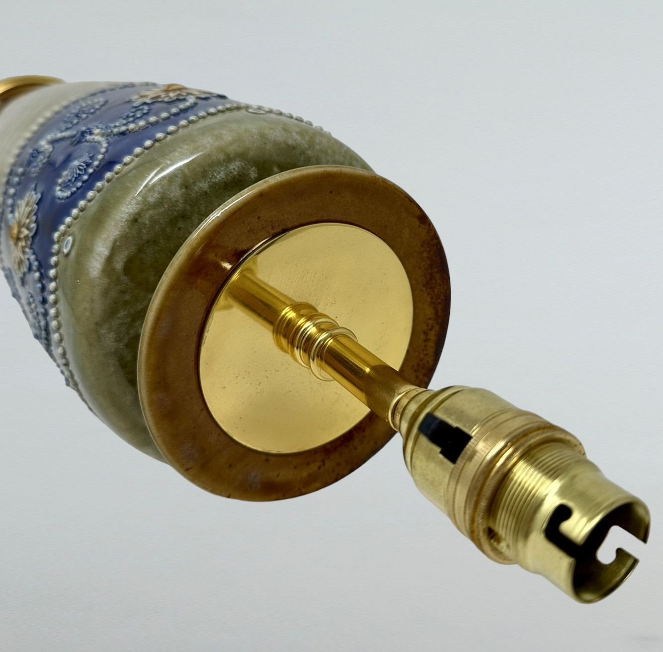 451 Sold Antique Pair Porcelain Royal Doulton Ceramic Art Nouveau Electric Table Lamps - Image 5