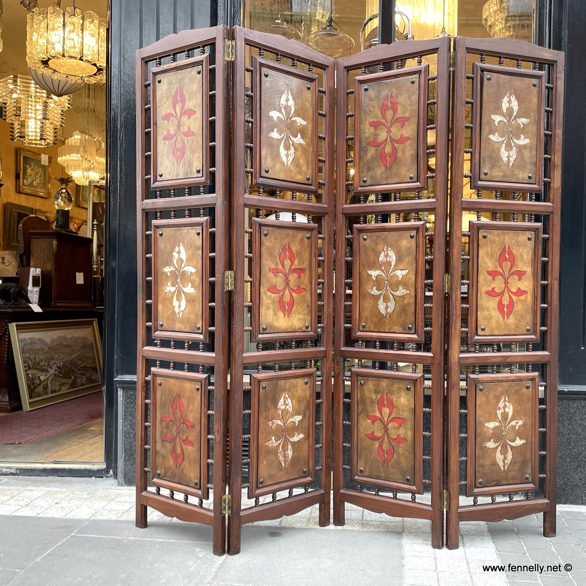 955 Stunning Room Divider - Harrods - Medieval Theme - Image 2