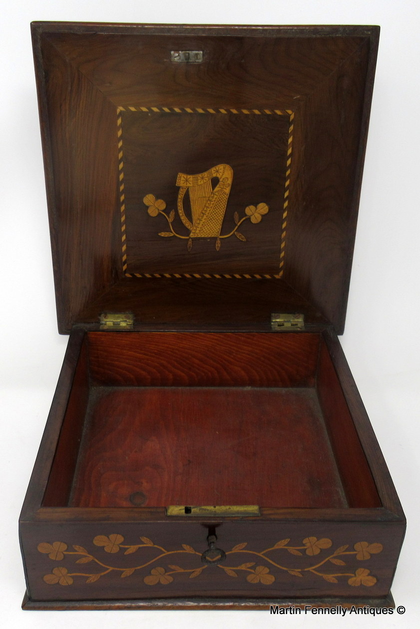 300 Sold Rare Irish Killarneyware Jewellery Casket Mid 19th Century - Image 3