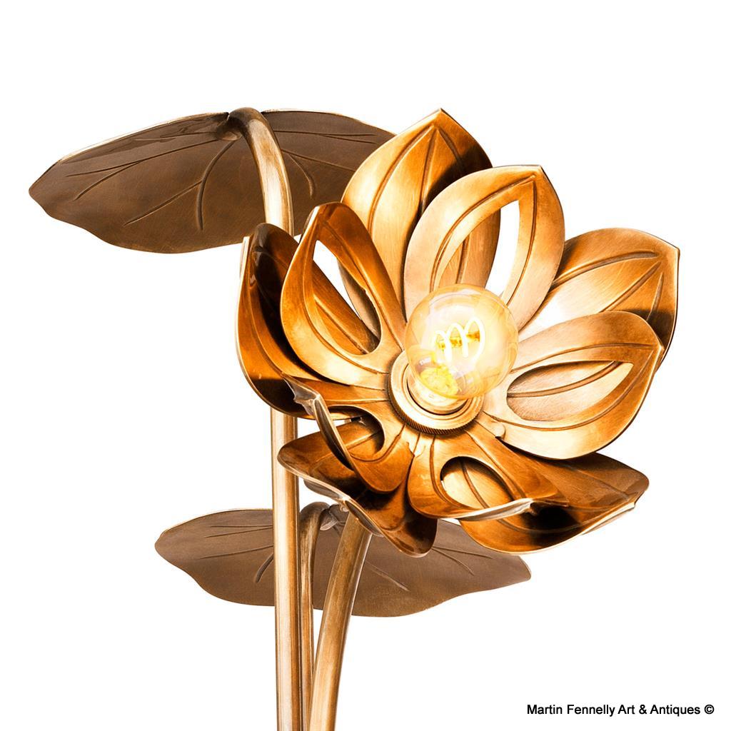 M043 Spectacular Designed Pair of Floral Brass Lamps - Image 3