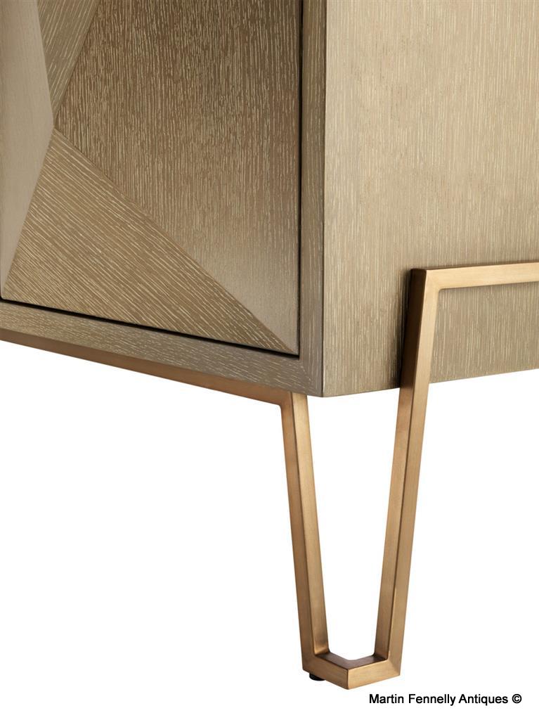 M045 Stunning 1950's designed Dresser - Highland by Eichholtz - Image 5