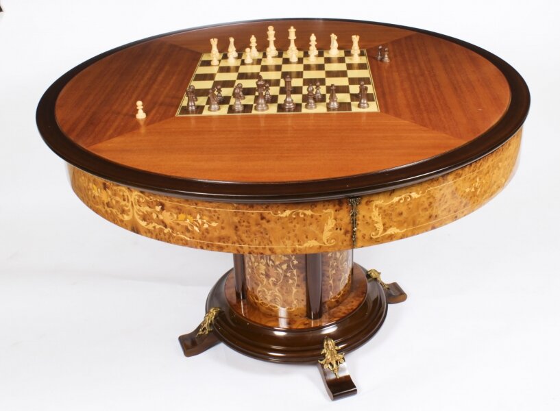 M162 Stunning Italian Mid Century Walnut Games Table - Image 8