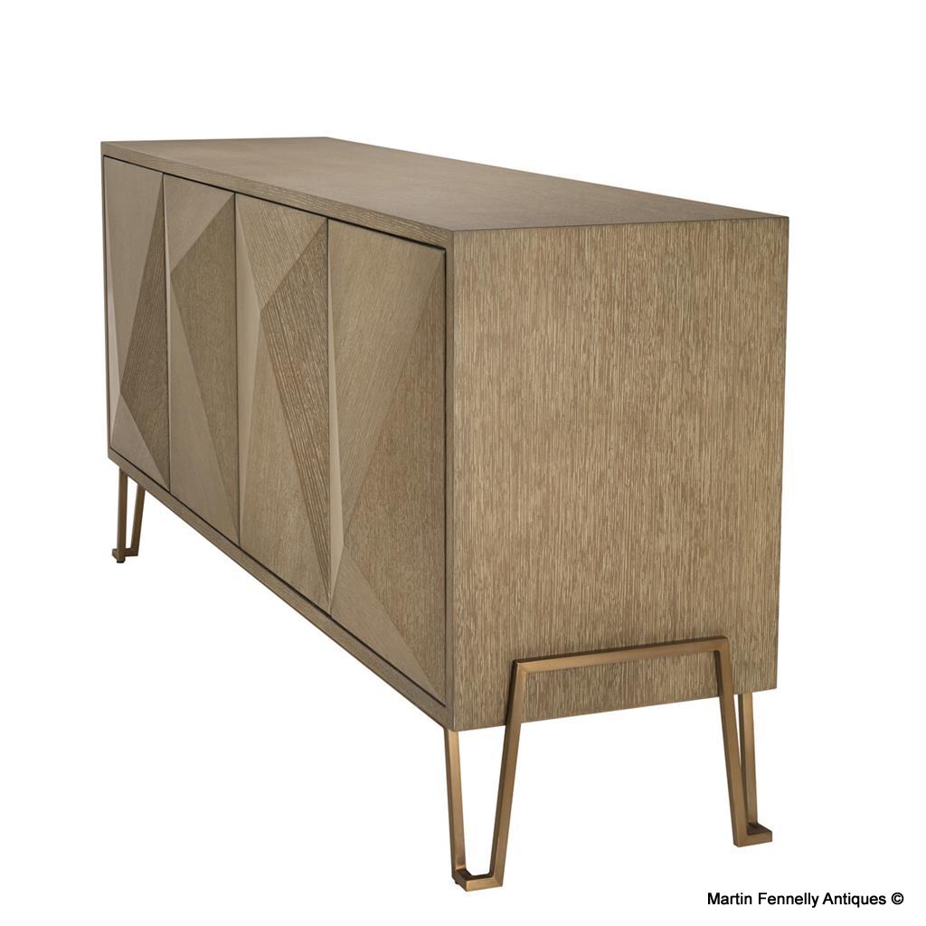 M045 Stunning 1950's designed Dresser - Highland by Eichholtz - Image 2