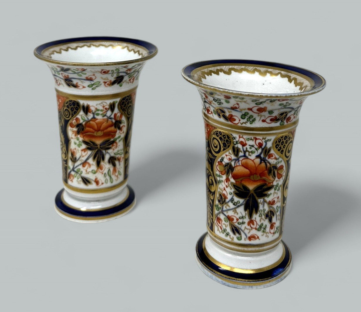 396 Sold Antique Regency English Crown Derby Pair Vases Centerpieces 1815 Imari Pattern - Image 3