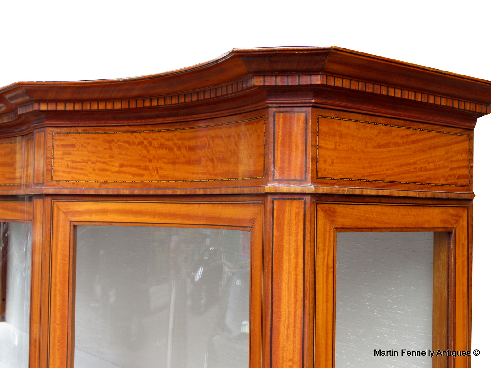 072 Sold Superb Edwardian Satinwood Display Case - Circa 1900 - Image 5