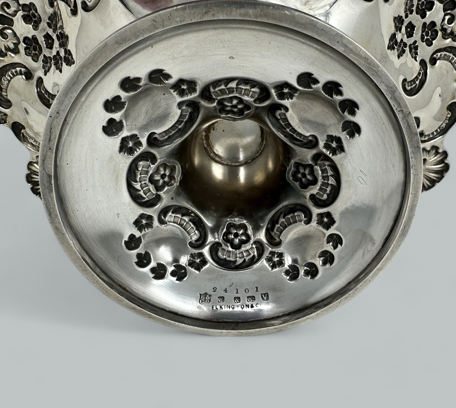 935 Sold Antique Victorian English Silver Plated Tazza Compot Centerpiece Elkington and Co - Image 5