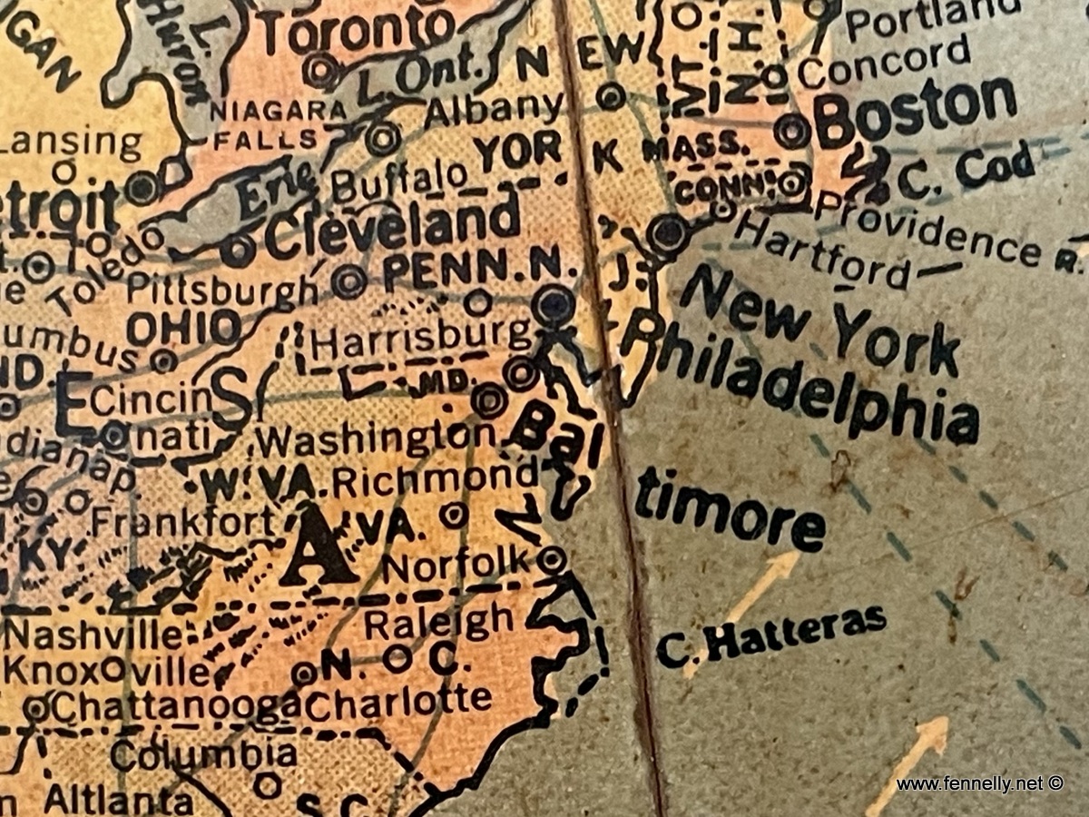 741 Sold Rare 1932 Replogle Globe, Standard Globe with Bespoke Stand and Atlas - Image 7