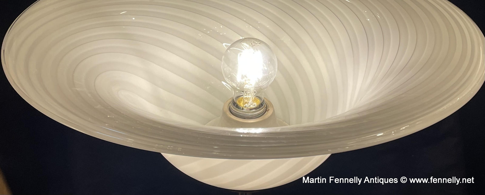 211 Rare Pair of Italian Table Lamps - Attributed to Pietro Chiesa - Image 3