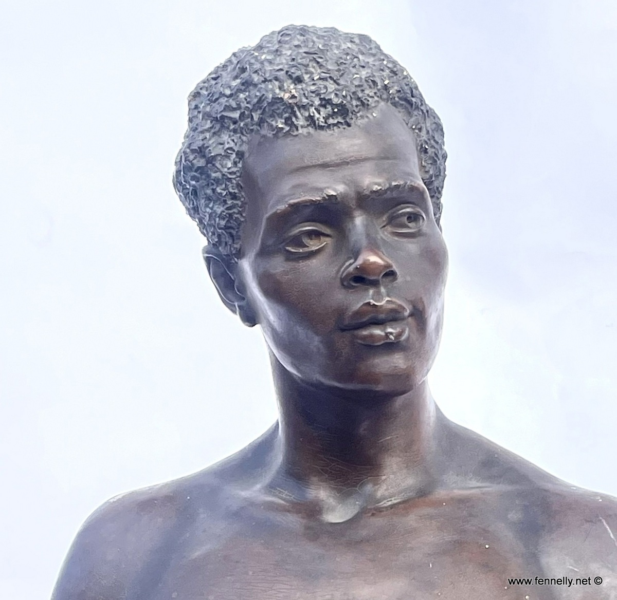 519 Sold Male Nubian Ceramic Bust - Frederick Goldscheider - 19th Century - Image 3