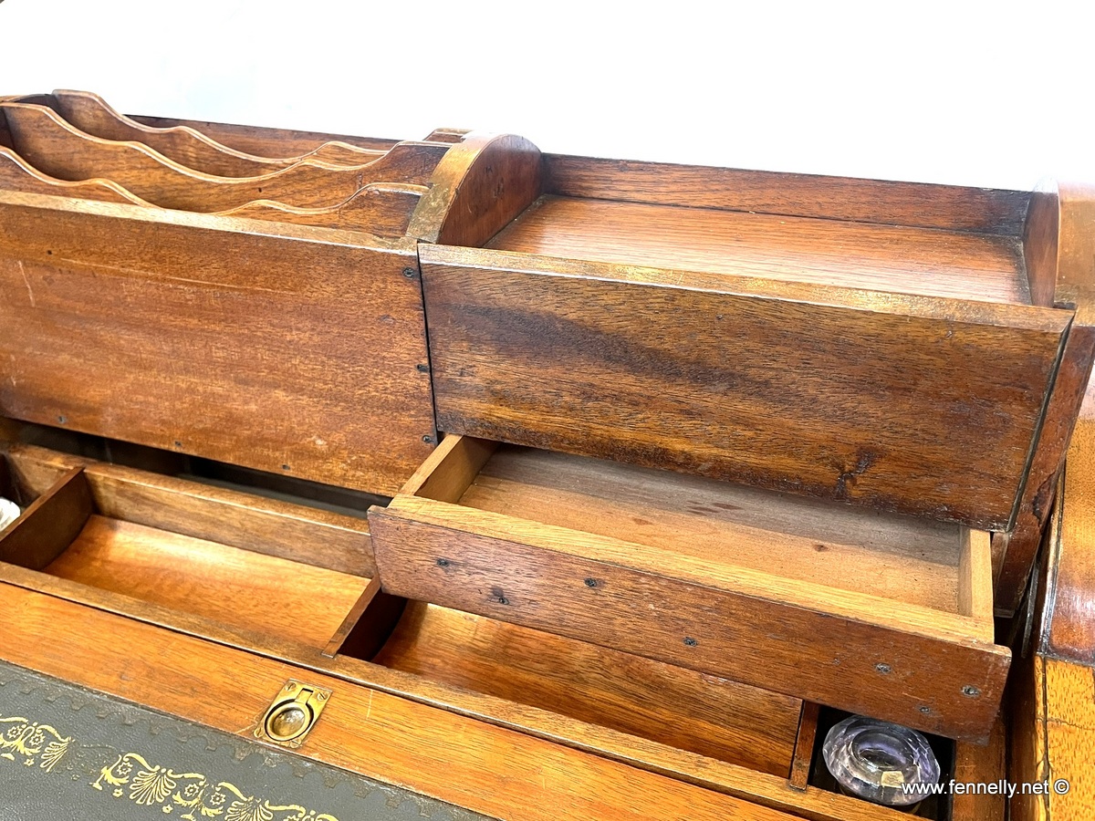 389 Sold Victorian Large Captains Writing Slope - Mahogany - Image 6