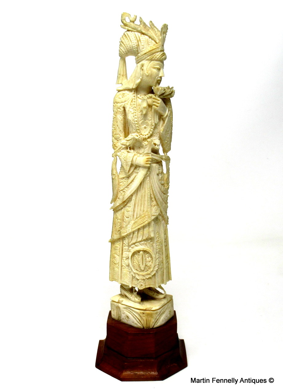 437 Antique Carved Bone Figure of Chinese Dignitary Male 19th Century - Image 3