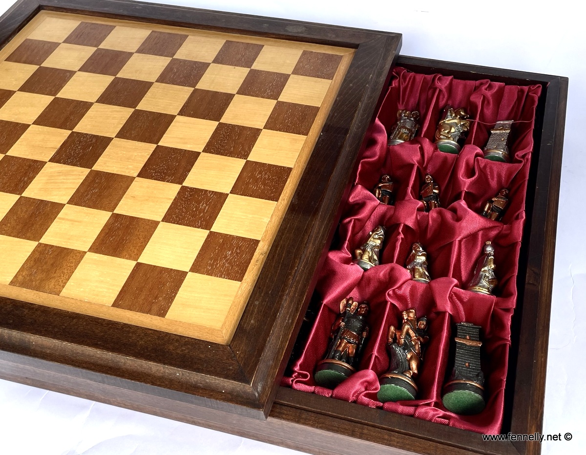 482 Sold Chess Set - Roman Themed - Original Board and Storage - Image 2