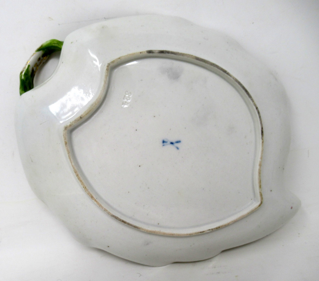 066 Antique Pair German Dresden Meissen Still Life Flowers Cabinet Leaf Form Plates - Image 7