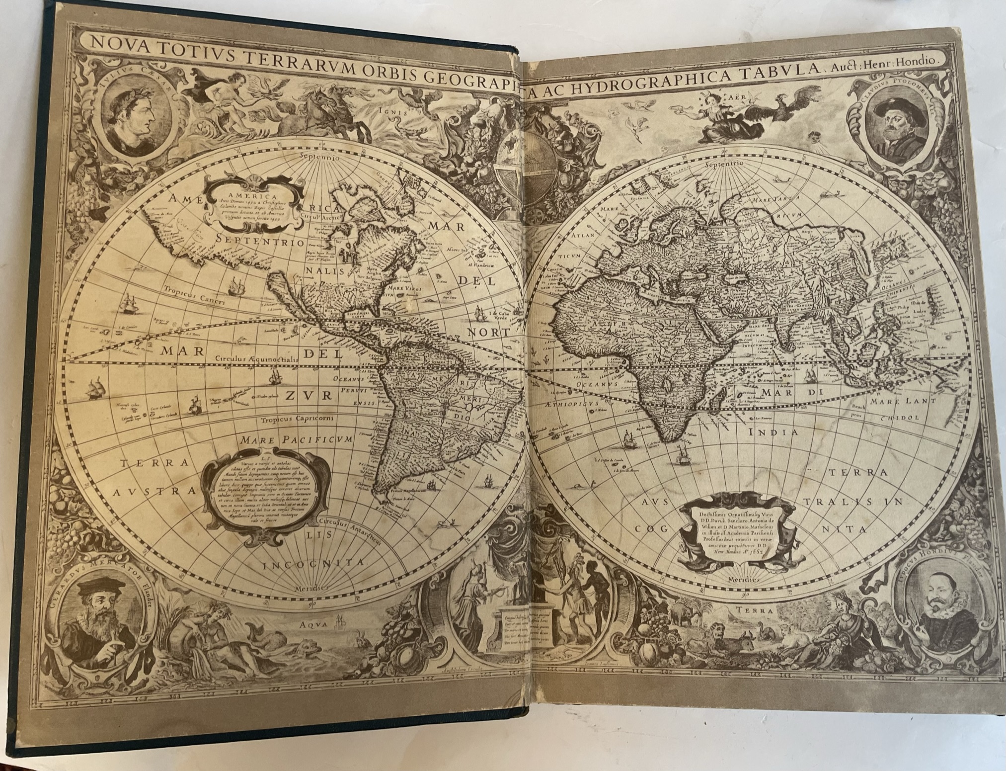 741 Sold Rare 1932 Replogle Globe, Standard Globe with Bespoke Stand and Atlas - Image 9