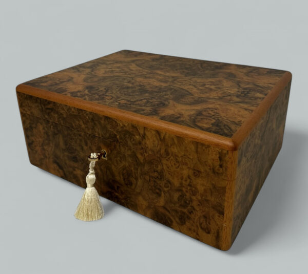 123 Sold Superb Walnut Jewellery Casket – Manning of Ireland – Irish