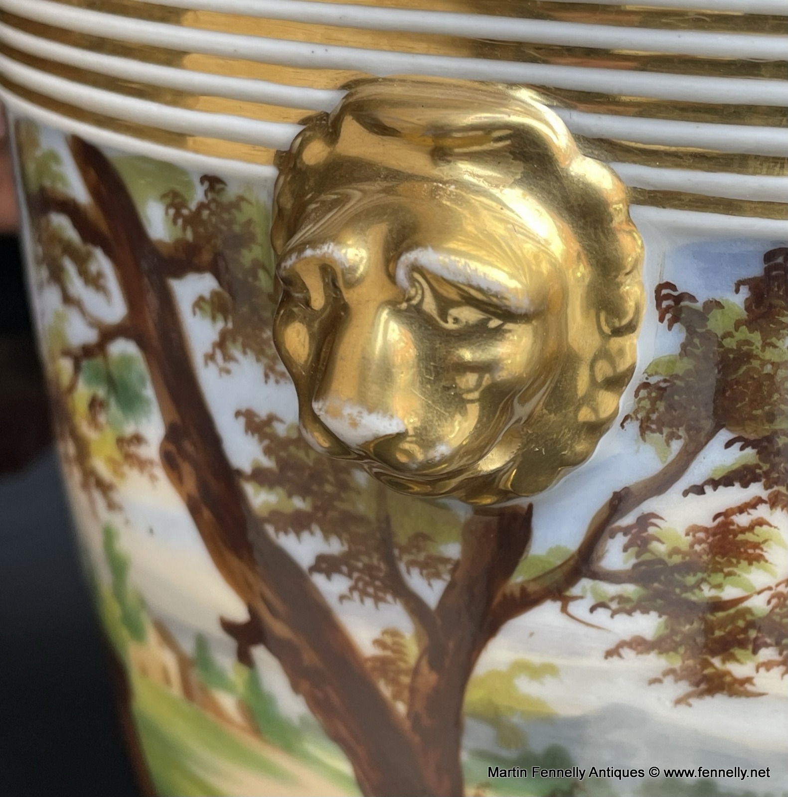 371 Pair of French 1840s Louis-Philippe Paris Porcelain Cachepots with - Hand Painted - Image 11