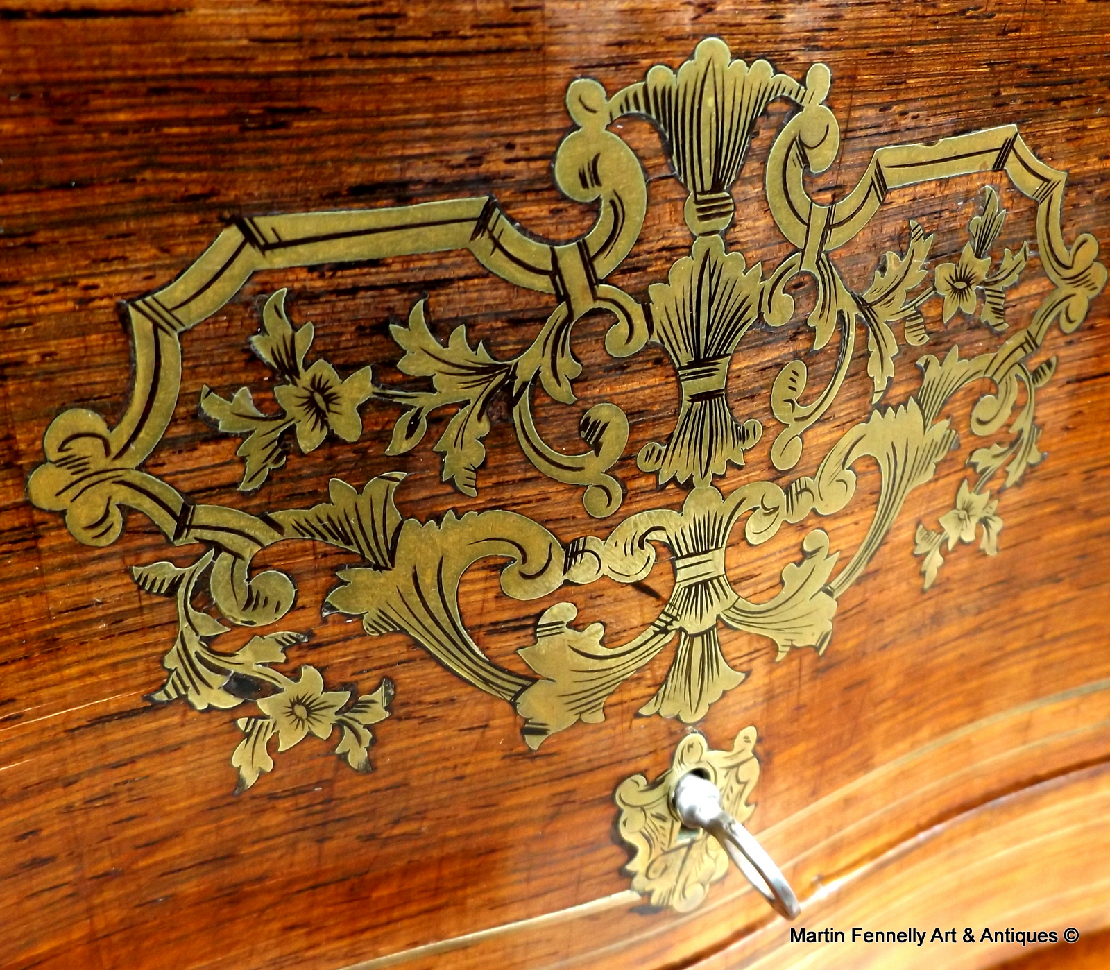 802 French Tantalus - Rosewood - Circa 1880 - Image 5