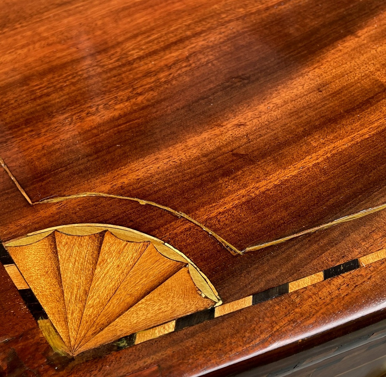 977 Sold Georgian Mahogany Satinwood Bow Front Chest Drawers Sheraton Period 18th Century - Image 5