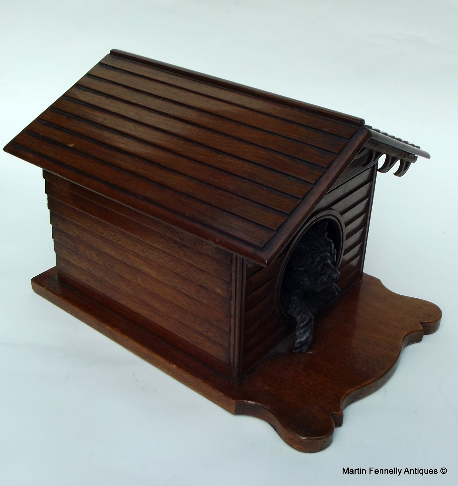 231 Rare Canine Themed Humidor - Circa 1880 - Image 3
