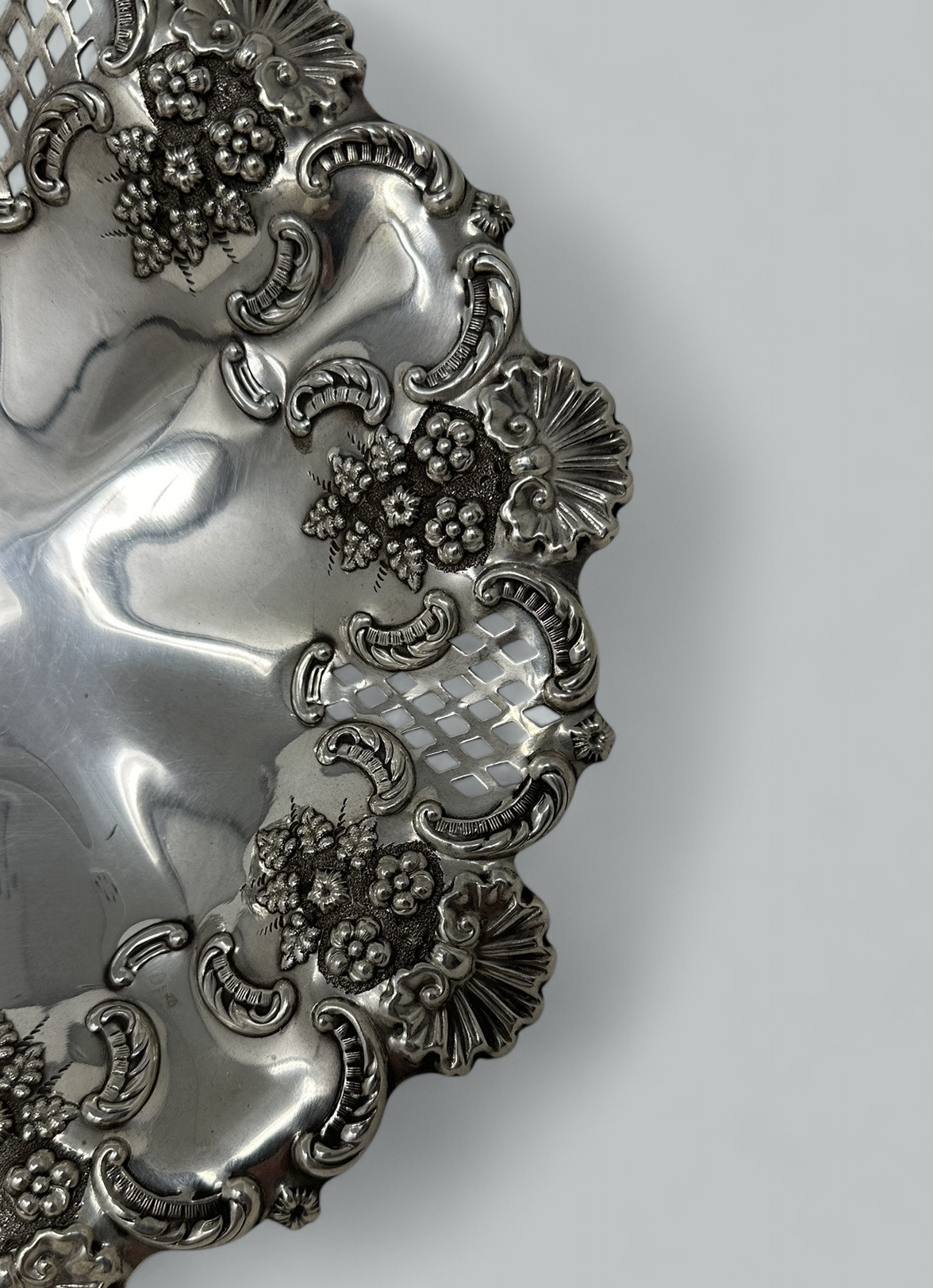 935 Sold Antique Victorian English Silver Plated Tazza Compot Centerpiece Elkington and Co - Image 6