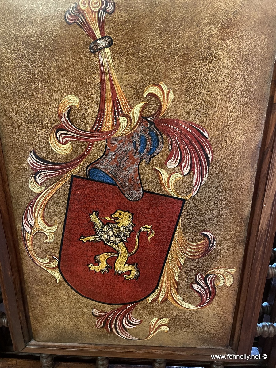 955 Stunning Room Divider - Harrods - Medieval Theme - Image 8