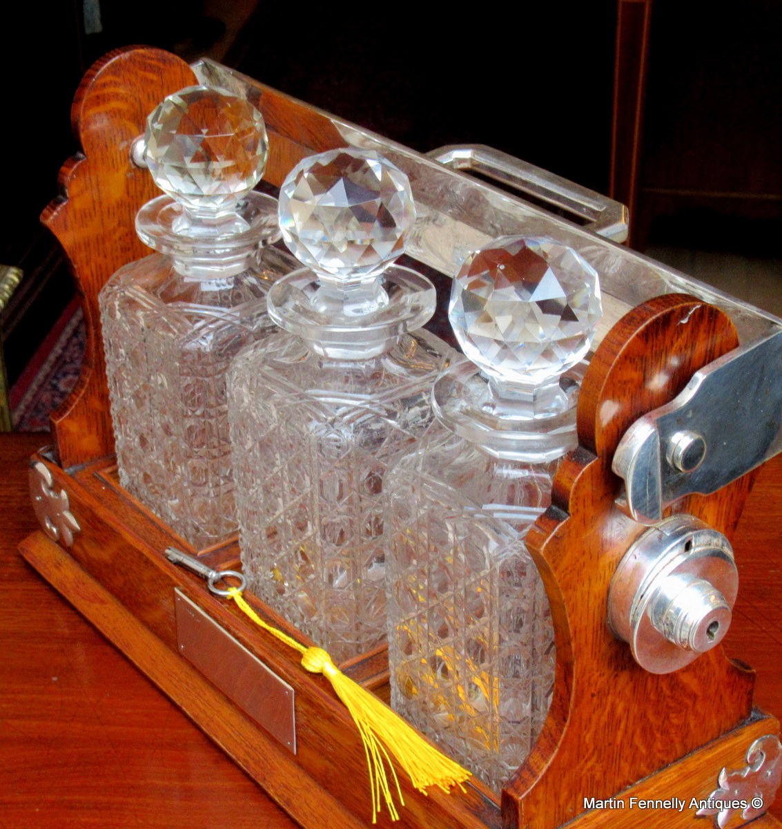 659 Sold Superb Early Victorian Hand Cut Crystal Oak Framed Tantalus 19thCt - Image 3