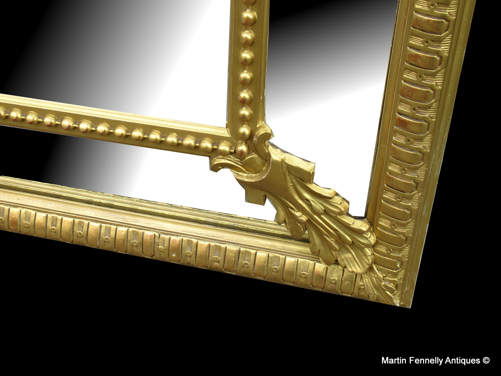 096 Sold Late 19th Century French Gilt wood Cushion Mirror - Superb - Image 3