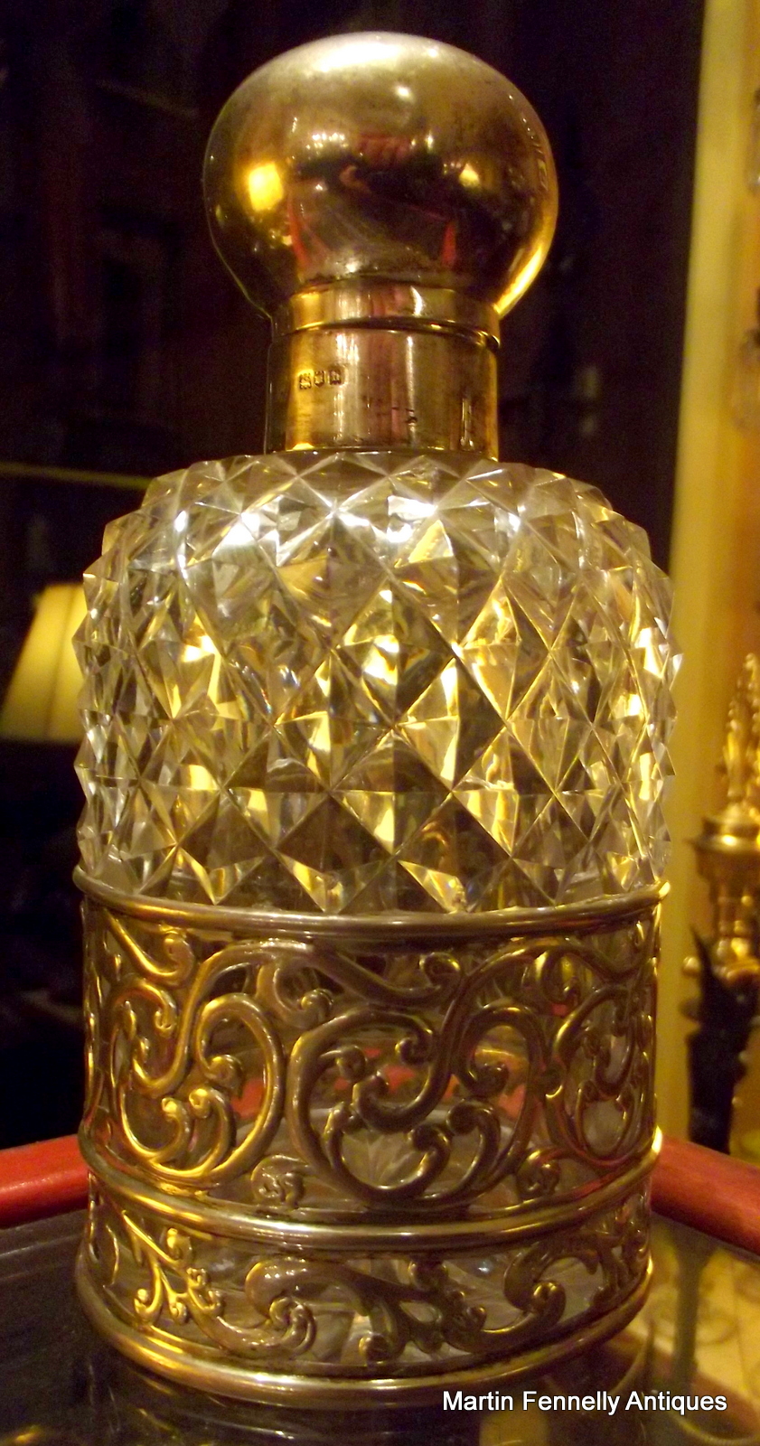 900 London Silver 1903 - Hand Cut Crystal - Scent Bottle