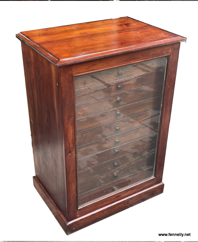832 Mahogany Collectors Cabinet - English - Circa 1800 - Image 2