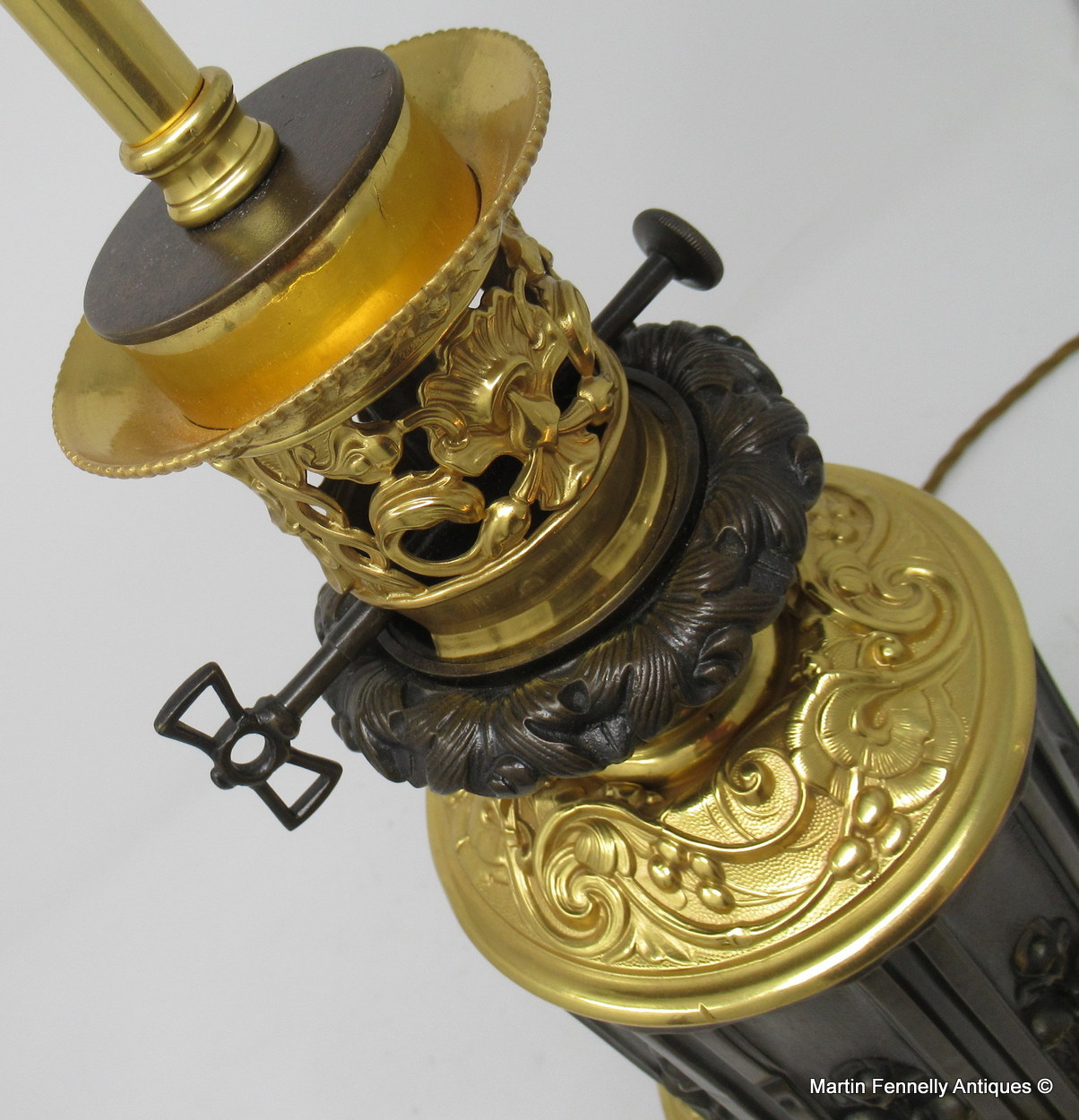 440 Sold Pair French Patinated Bronze Electric Table Lamps Ormolu Mounts 19thCt - Image 7