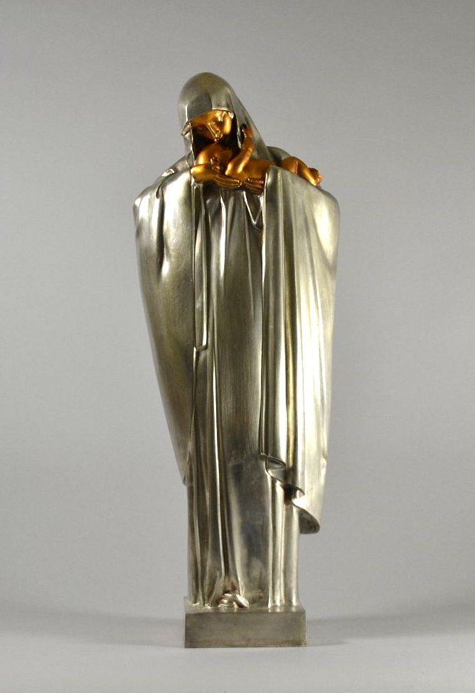 M121 Sold Lucienne Antoinette Heuvelmans - Bronze - Rare tall version of Madonna and Child