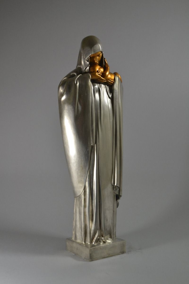 M121 Sold Lucienne Antoinette Heuvelmans - Bronze - Rare tall version of Madonna and Child - Image 4